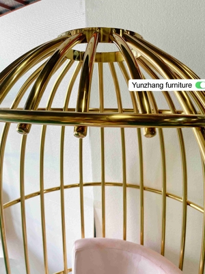 ホテルの宴会のための快適な金属の金の鳥かごの椅子のステンレス鋼