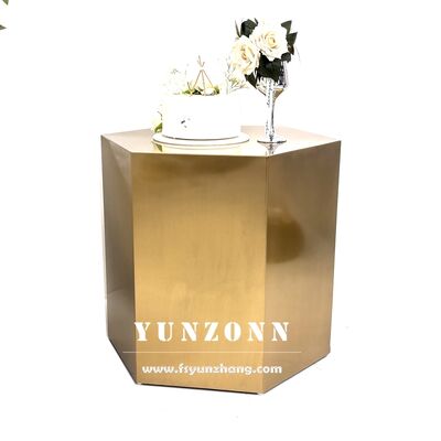 お買い得 現代の六角形金属ケーキテーブル 新デザイン 家庭用庭家具 屋外用 座席用 収納用 便座 販売 オンライン