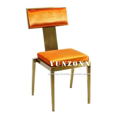 お買い得 ムスリムのイベントのための高級ブラッシングステンレスステールチェア 結婚式レストランのためのシンプルなデザインのベ Velvet バンケットチェア オンライン