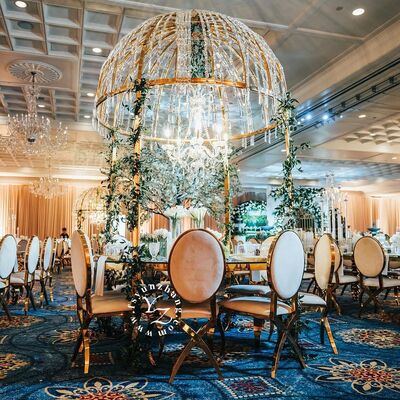 お買い得 モダンな高級水晶ドーム 食卓 ステンレス鋼枠 金属 ホテル 結婚式 屋外 レストラン 宴会 オンライン